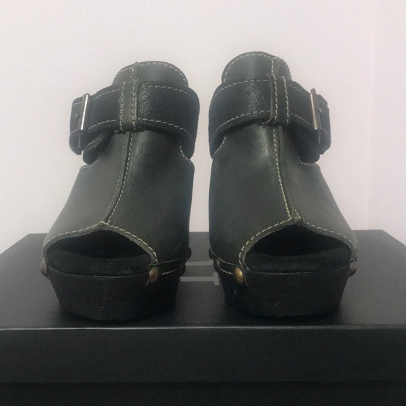 Reba Unlimited Wedge with Buckle Accent - Black. - Picture 8 of 12